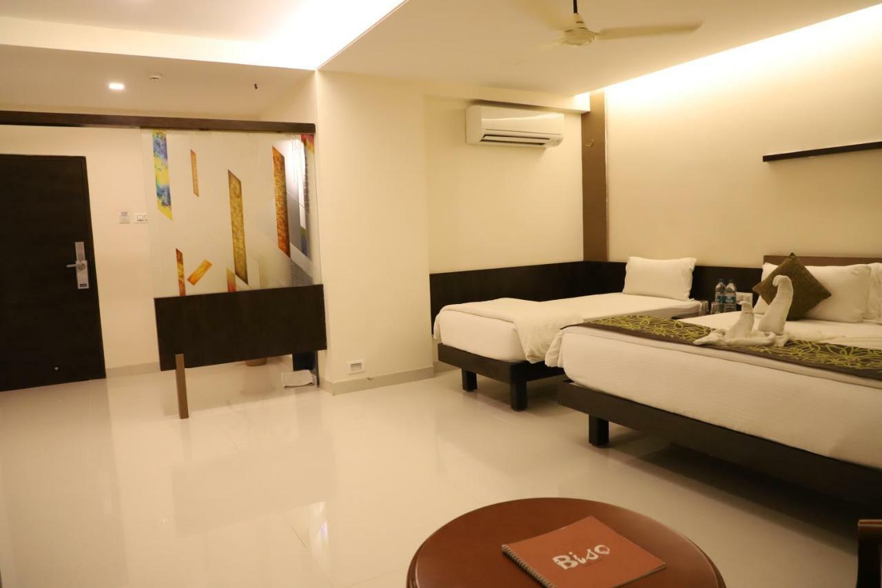 Kyriad Hotel Vijayapura By Othpl Bijāpur Exterior foto